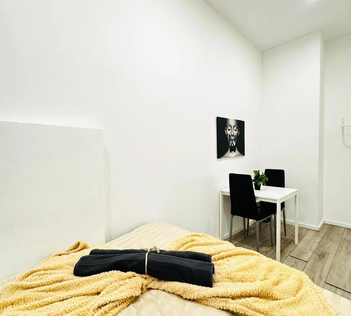 Elegant 5-Br Home Ideal For Groups & Families Vienna