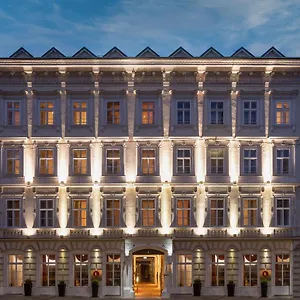 The Levante Rathaus Lejlighedshotel