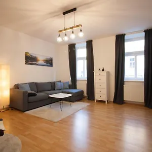  Apartment Cozy 2 - Enjoy Viennas Spring Vibes