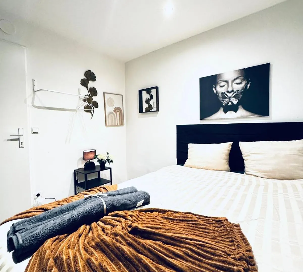 Apartment Elegant 5-Br Home Ideal For Groups & Families Vienna Austria